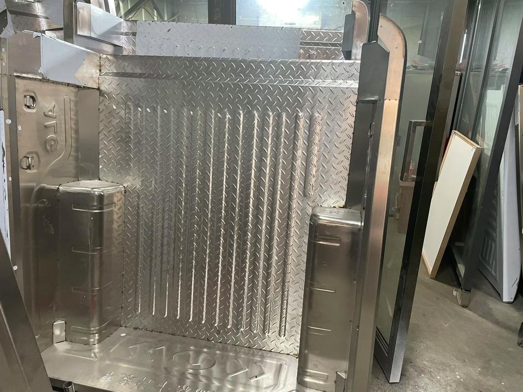 不锈钢皮卡车厢一体冲压激光满焊 坚固耐用的定制之选