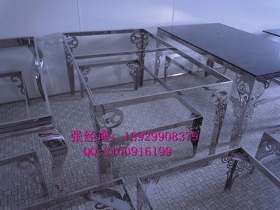 昆明酒店KTV茶几架 玫瑰金不锈钢发光茶几脚与老虎脚架的产品美学